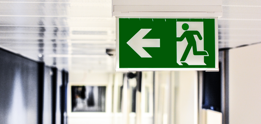 Essential Emergency Signs for Any Business Environment